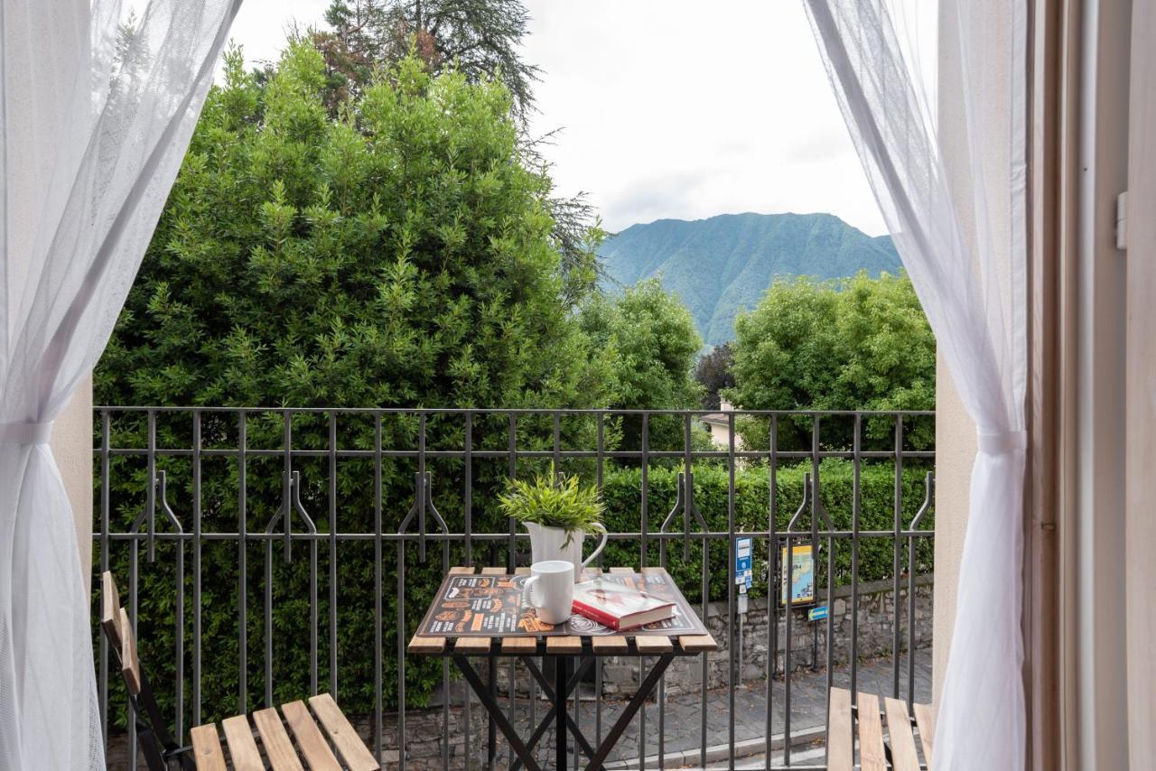 Lake Como Studio With Balcony And Private Parking Ossuccio ภายนอก รูปภาพ